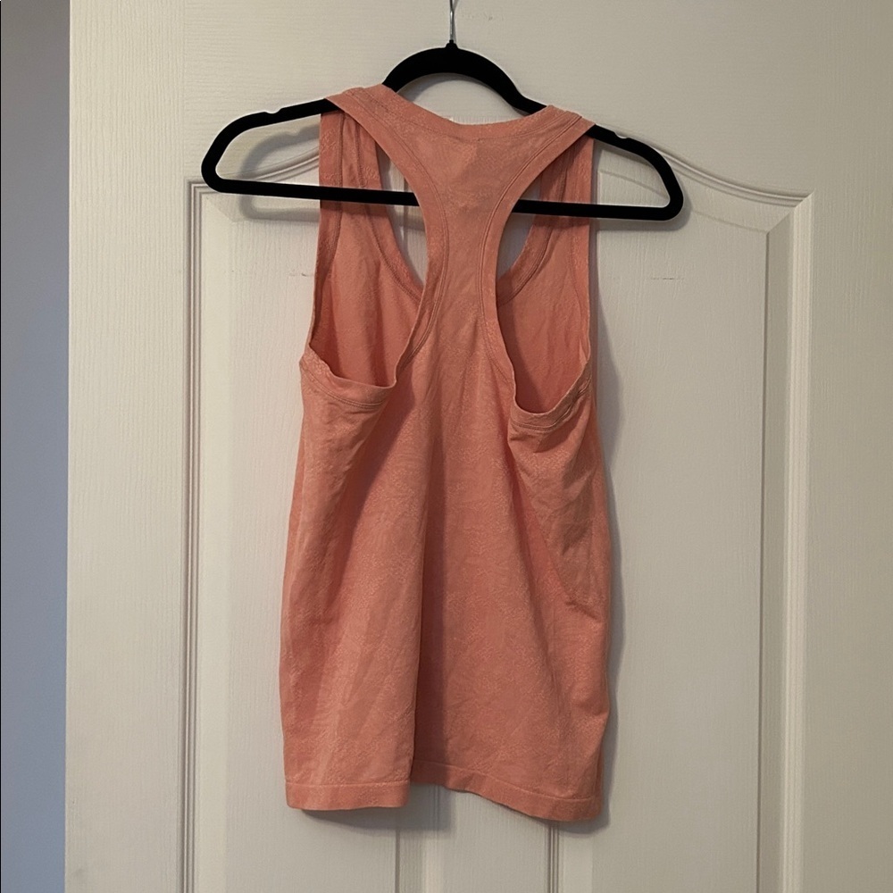 Athleta Coral Momentum Tank Top size medium - Picture 3 of 3